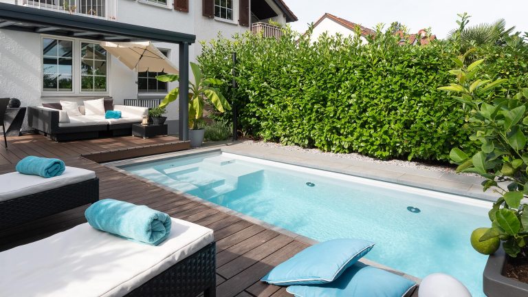 stark-tiki-Pearl-Grey-WaluDeck-Dusseldorf-DE-(6)