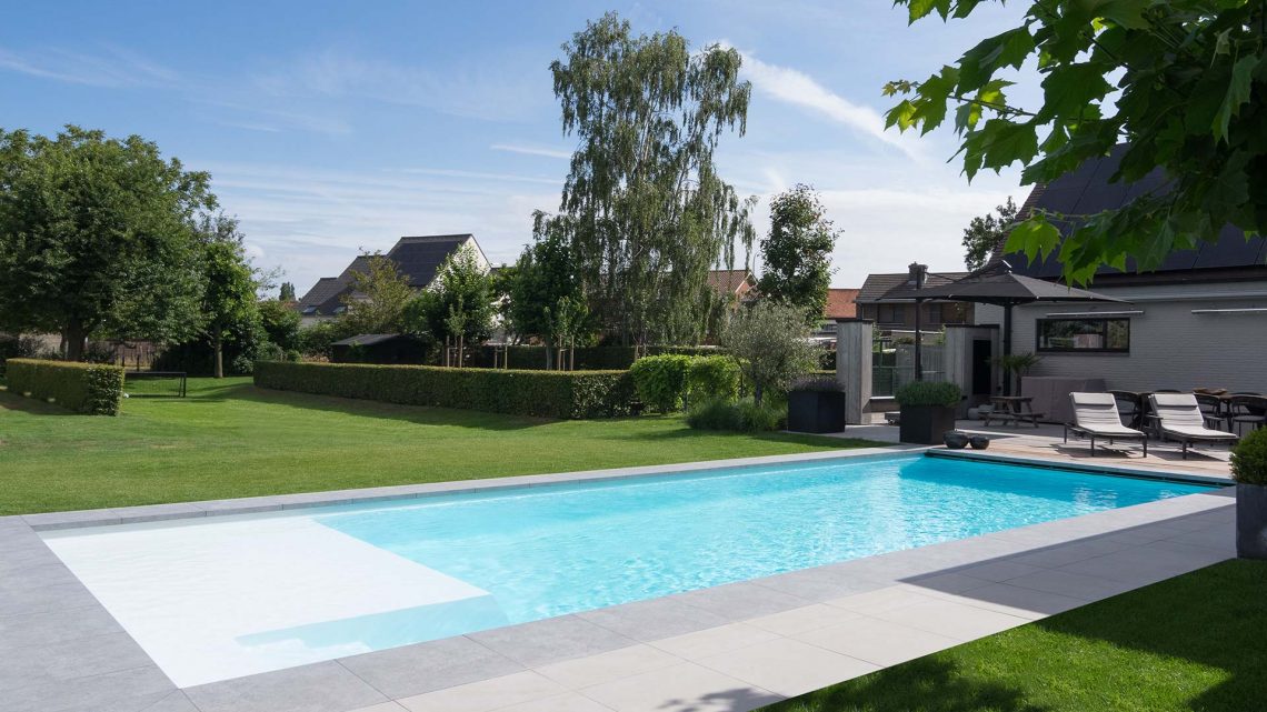 GFK-Pool XL mit Flachwasserzone